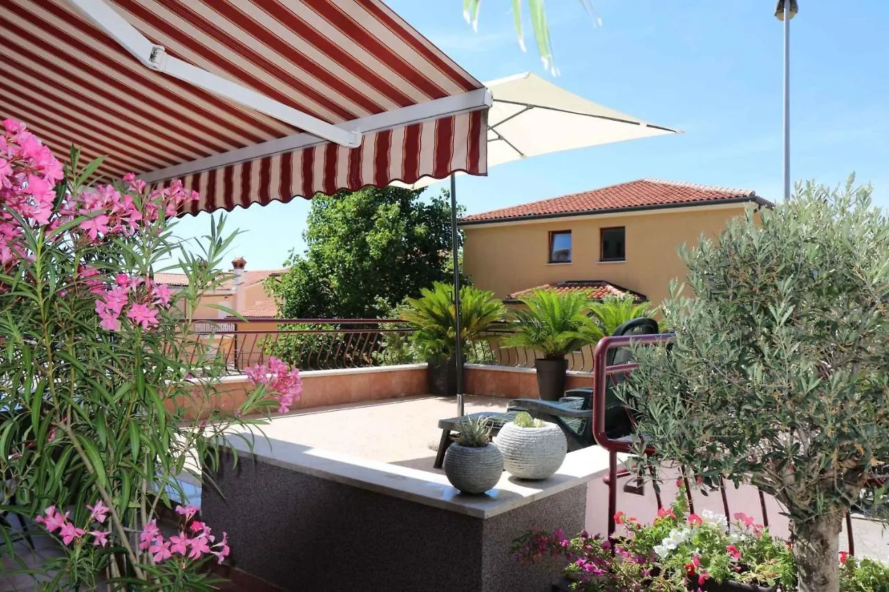 Apartment In Rabac 16698 Kroatien