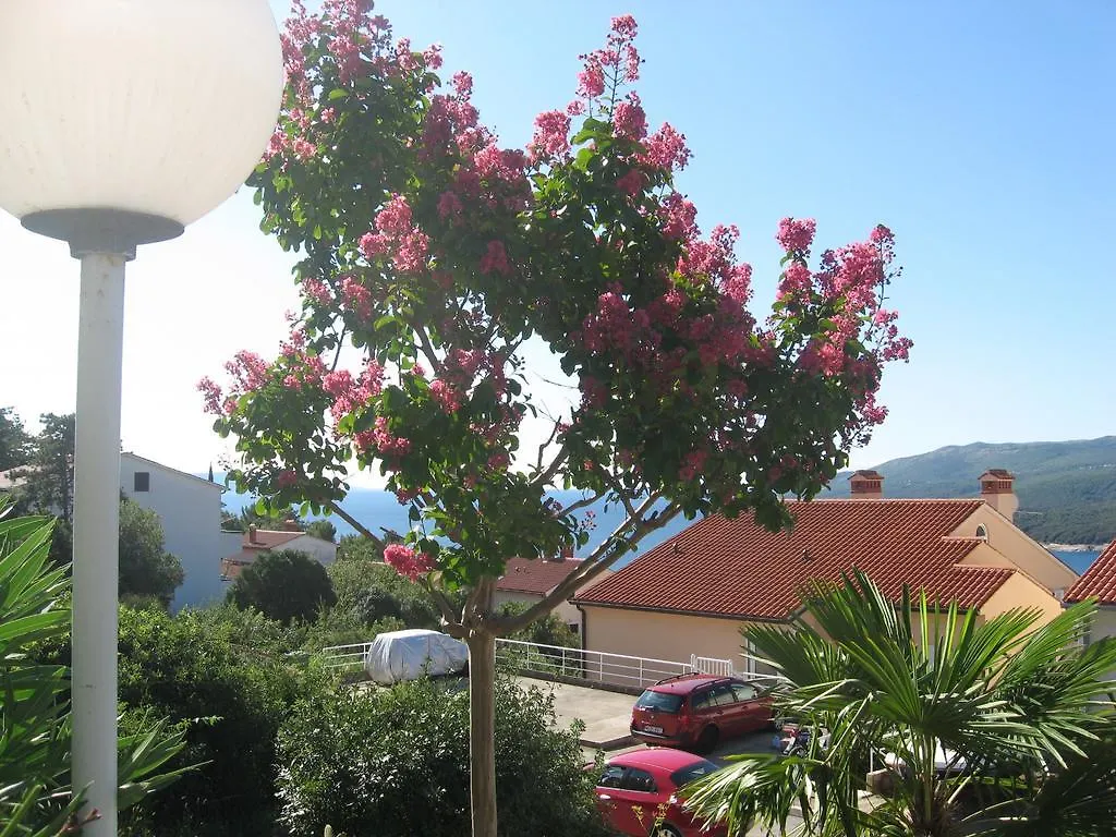Apartment In Rabac 16698