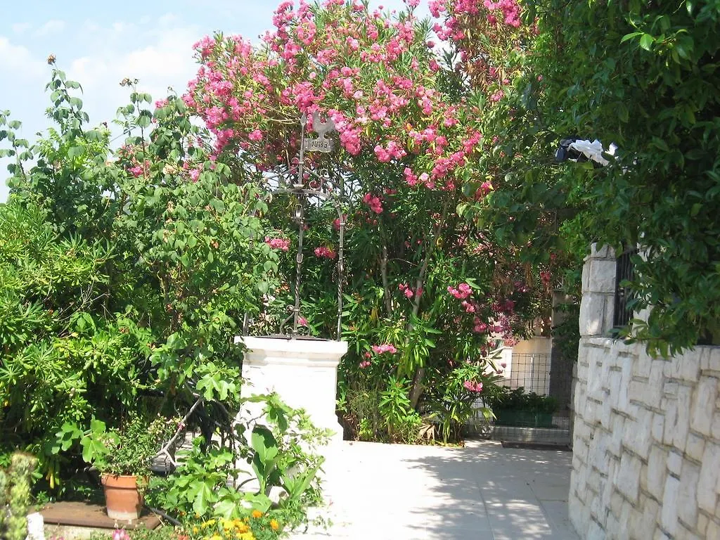 Apartment In Rabac 16698