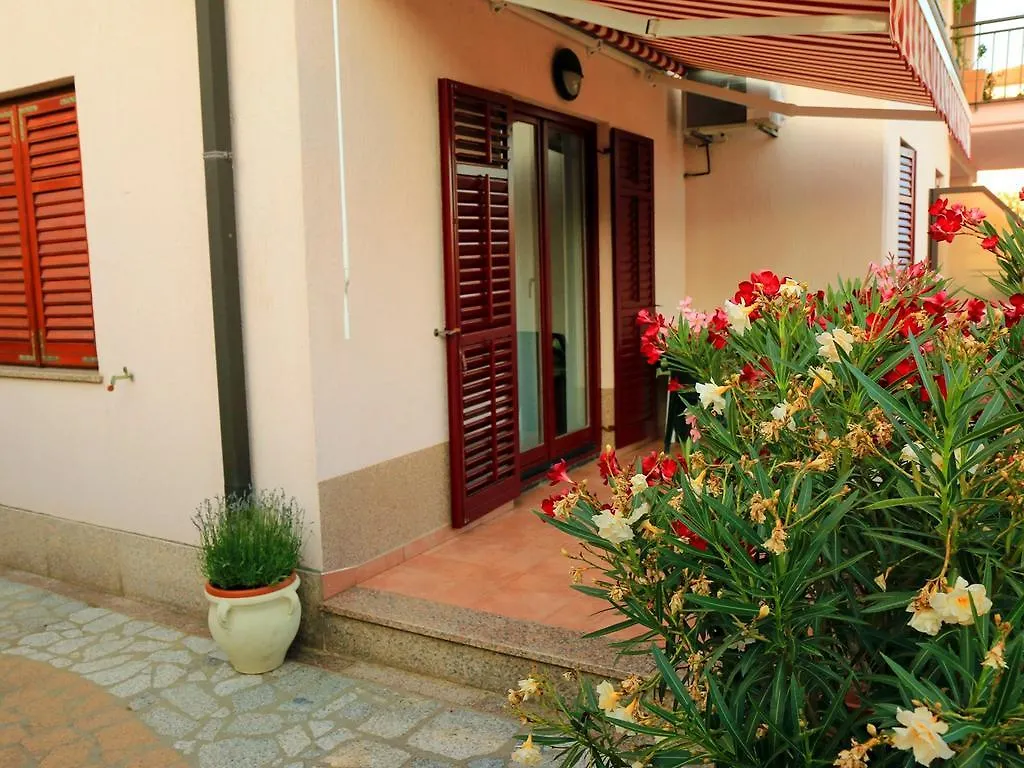 Apartment In Rabac 16698