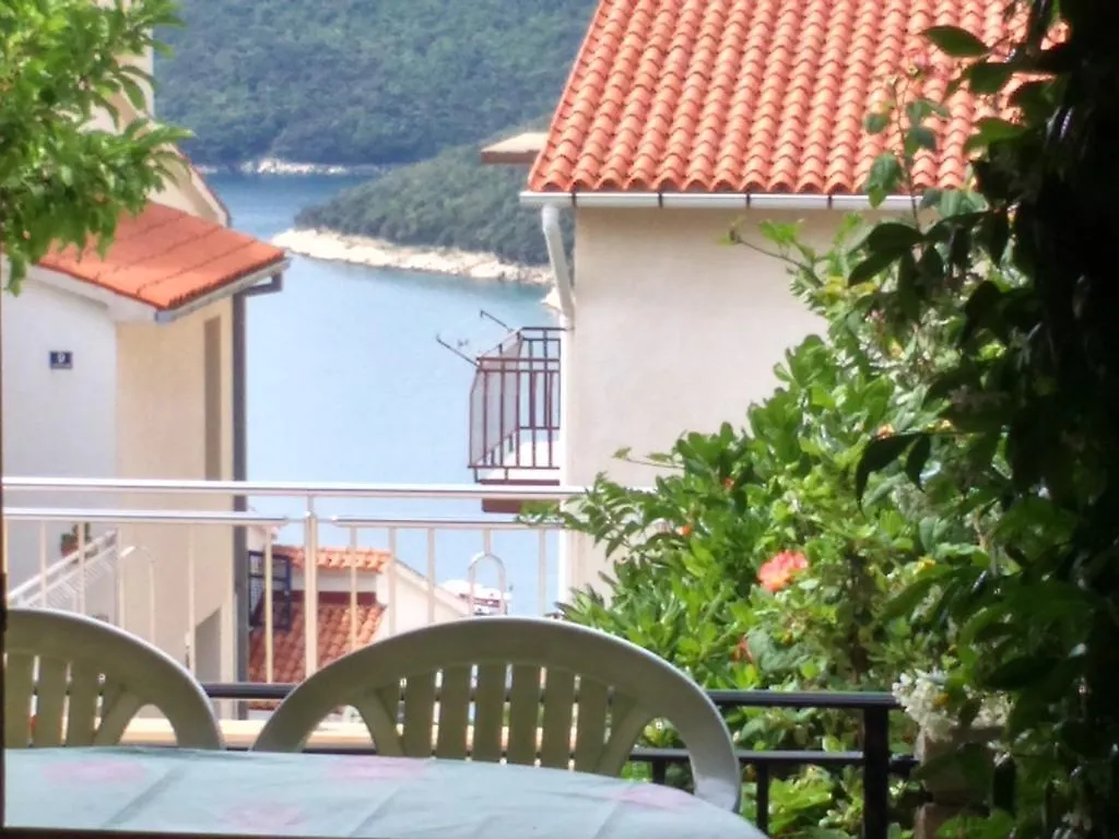 Apartment In Rabac 16698